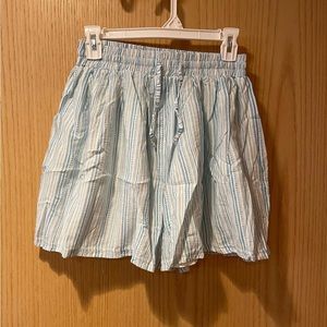 BCBGeneration flowy shorts